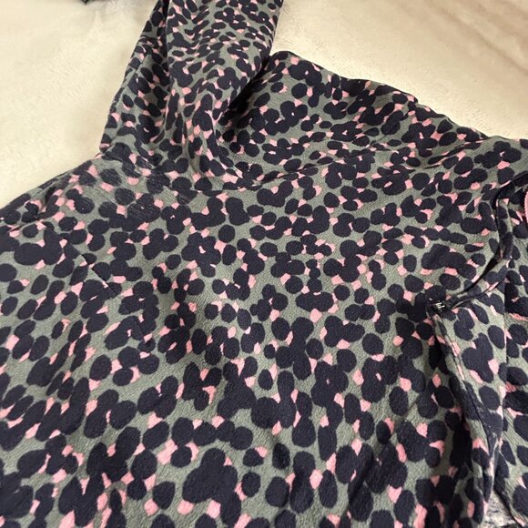 Boden Women's Floral Print Pleat Front Long Sleeve Blouse Top Size 10 Gray Blue - Picture 7 of 10